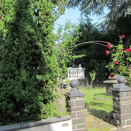 Loftwohnung 3 Bergeblick * Ettringen (Rhineland-Palatinate)