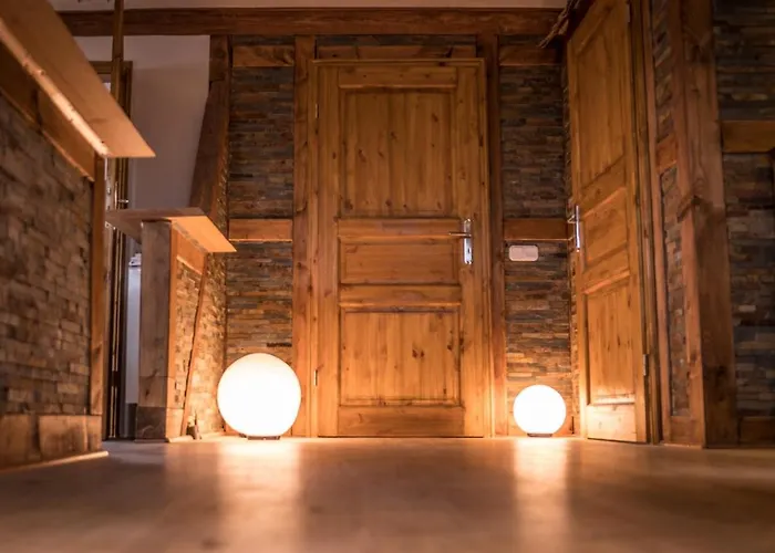 Loftwohnung 3 Bergeblick * Ettringen (Rhineland-Palatinate)