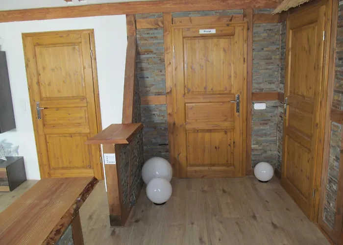 Loftwohnung 3 Bergeblick * Ettringen (Rhineland-Palatinate)